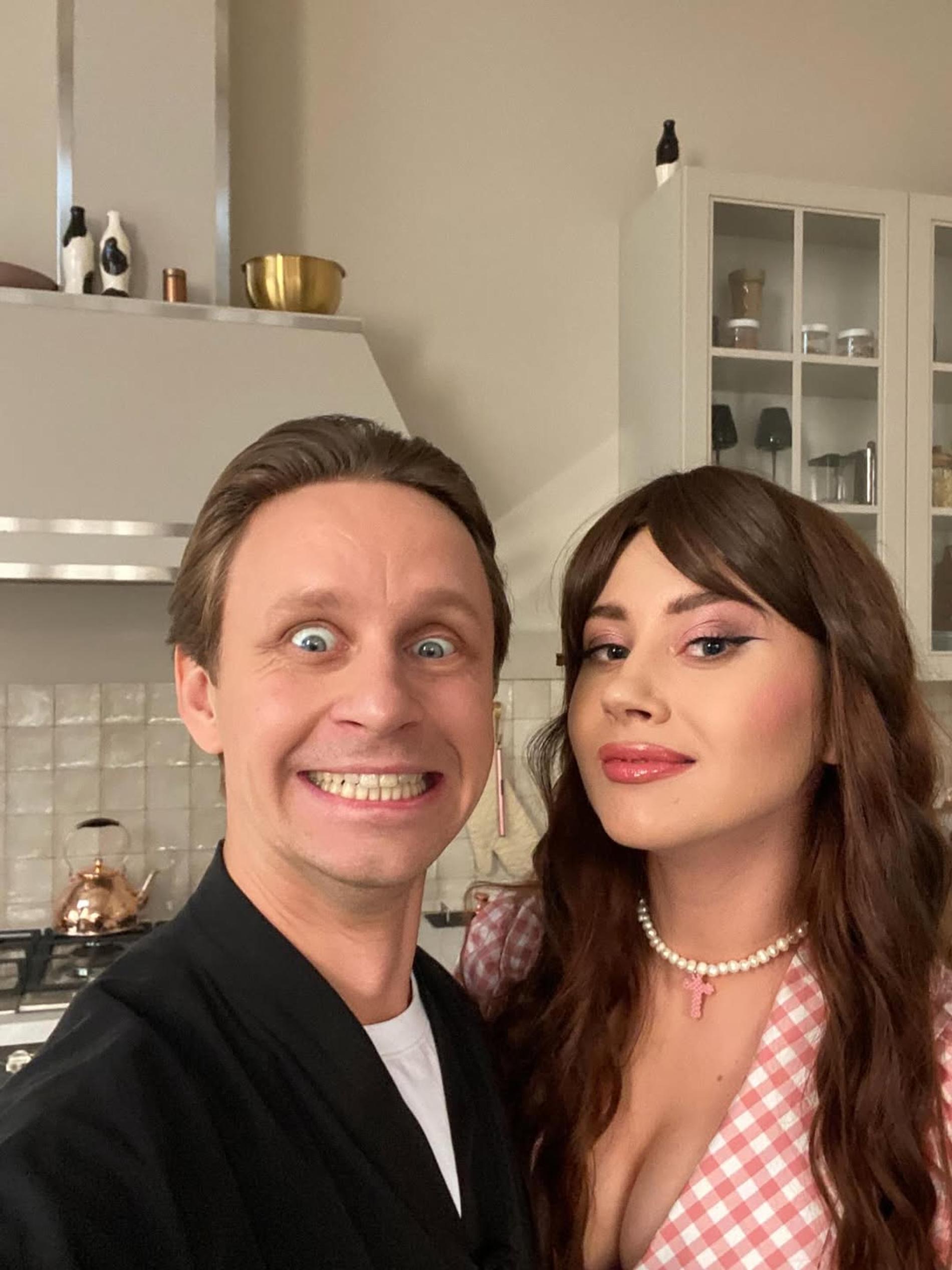 Александр Мартынов и Олеся Иванченко. Фото: Инстаграм (запрещён в РФ) @martinovsasha