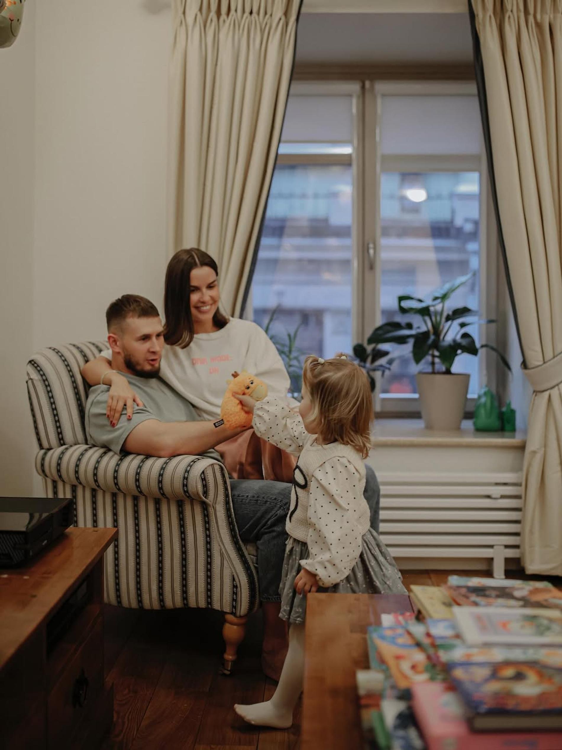 Татьяна Куртукова с семьёй. Фото: Инстаграм (запрещён в РФ) @ts_makeeva