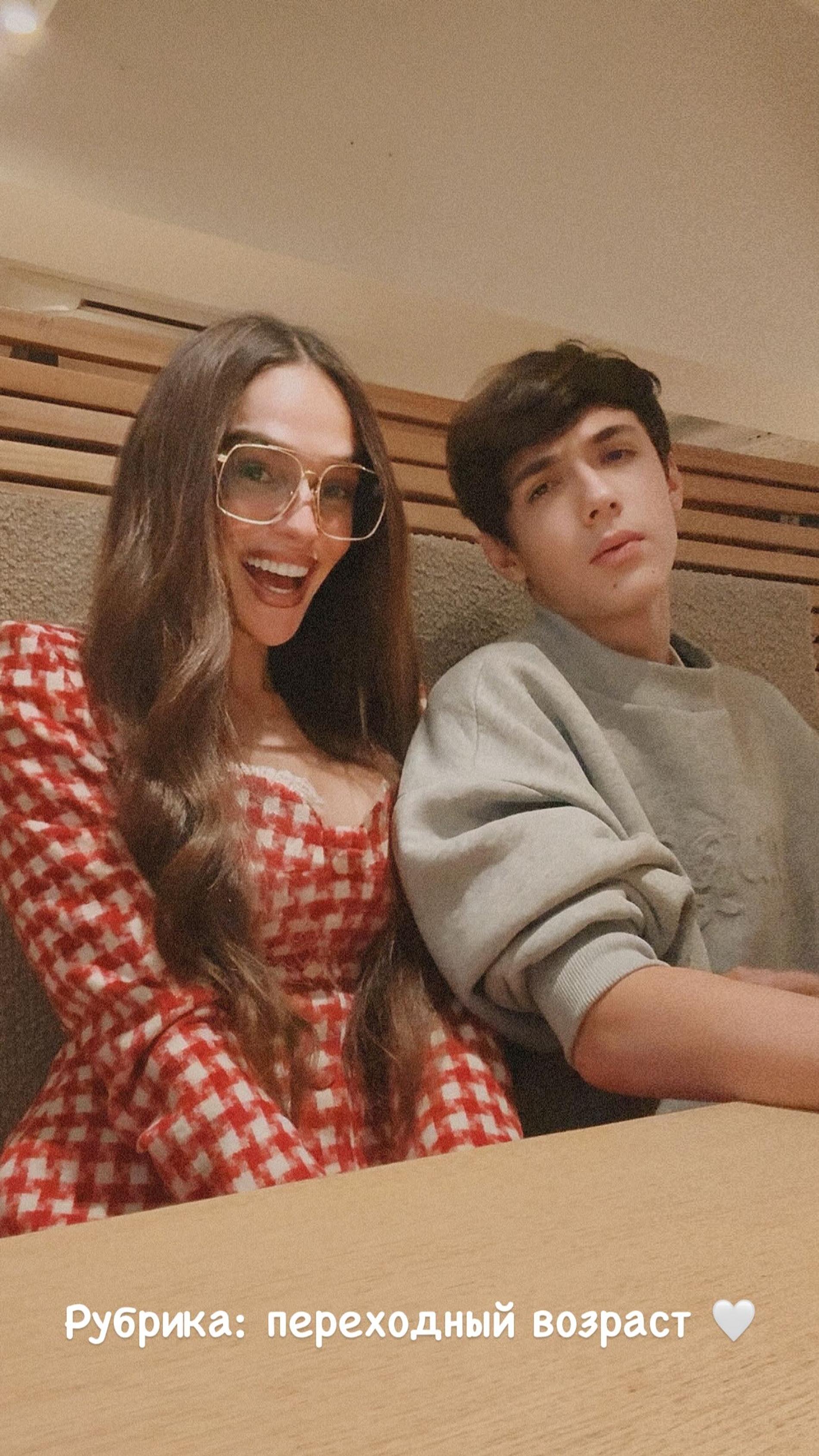 Алёна Водонаева с сыном. Фото: Инстаграм (запрещён в РФ) @alenavodonaeva